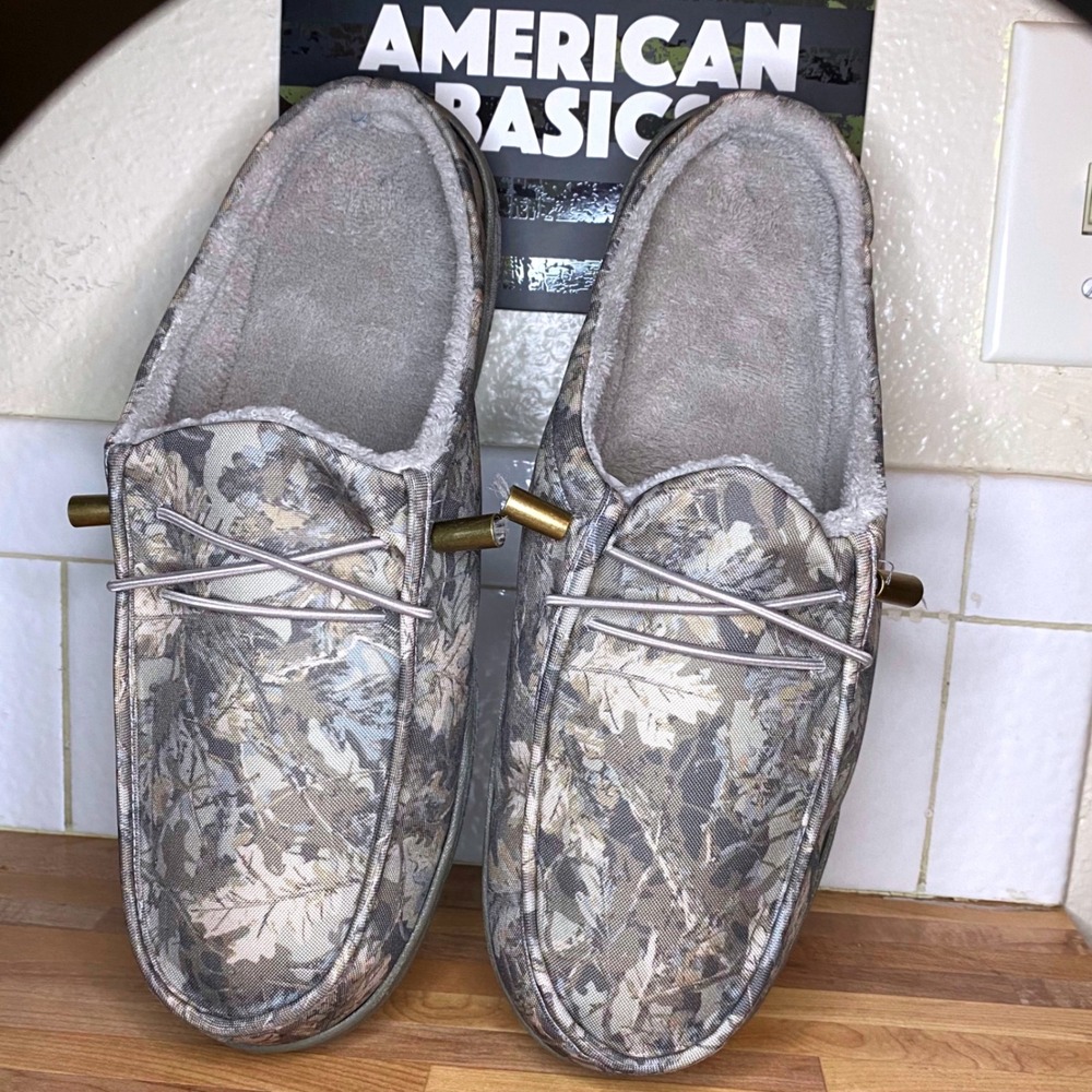 American Basics Mens Camo Slippers Faux Fur Lined Moccasin Green Brown L 11-12